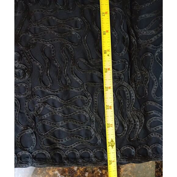 LAURA ASHLEY Black Jacket Top Semi Sheer Abstract Zip Up Blouse 1X Texture - Picture 13 of 14